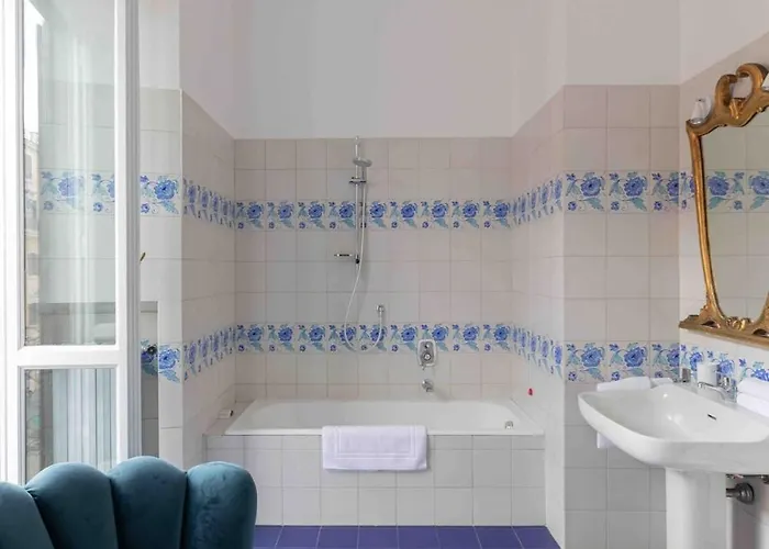 Luxury House Empire 96 Apartament *