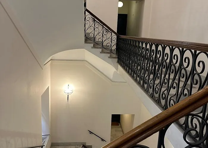 Apartament Luxury House Empire 96 *